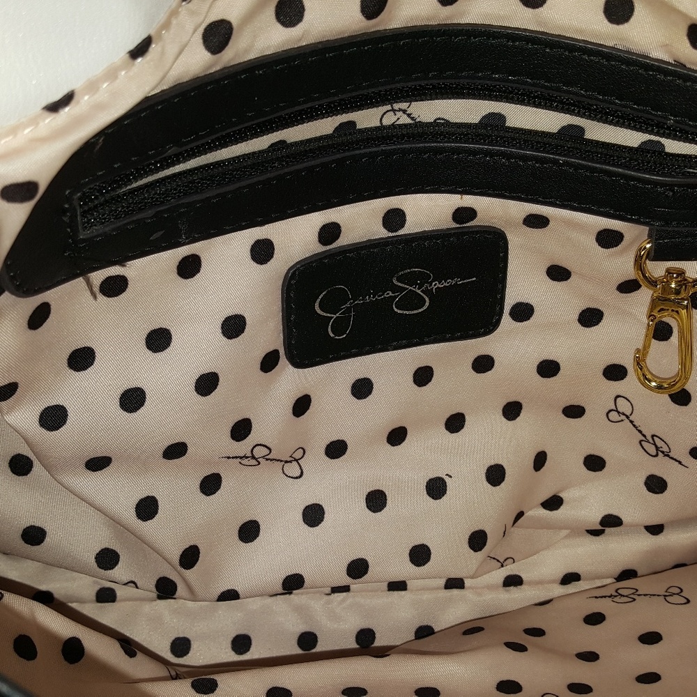 Purse - Picture 5 of 6